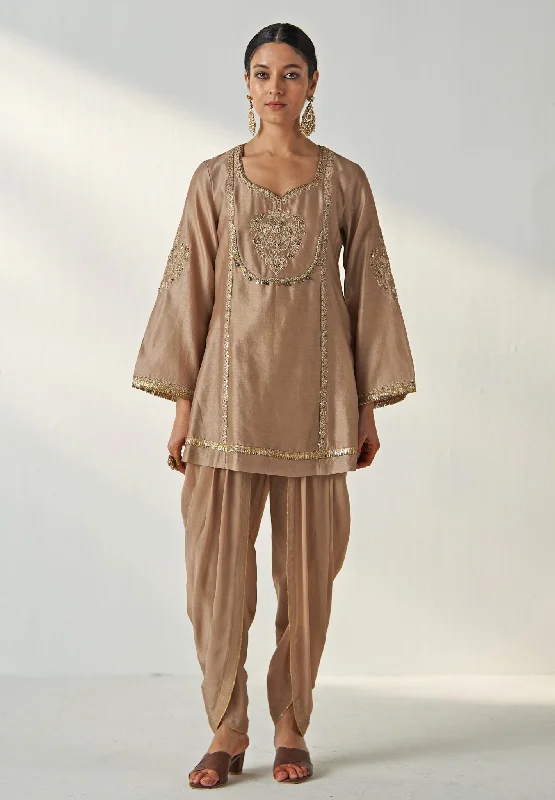 Nude Gold Tulip Embroidered Chanderi Kurta Pants Set Cozy Jogger Leggings