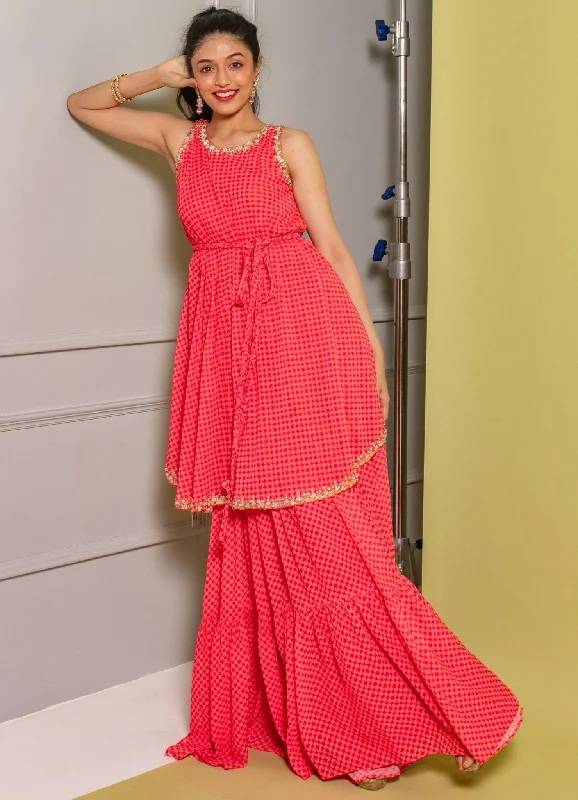 Coral Pink Floral Printed Sleeveless Kurta Set And Garara Pant Casual Sweatpants Style Coral Pink Floral Printed Sleeveless Kurta Set And Garara Pant Casual Sweatpants Style