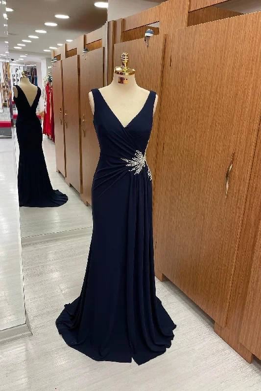 Stunning Midnight Blue V-Neck Prom Dress with Elegant Pleats and Sparkling Rhinestones Stunning Midnight Blue V-Neck Prom Dress with Elegant Pleats and Sparkling Rhinestones