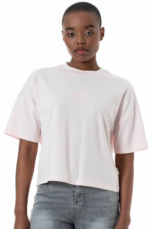 Boxy Branded T-Shirt _ 152270 _ Light Pink Collared Crew Neck Turtle Neck