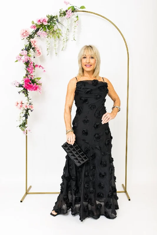 Fatale Bliss Maxi Dress, BLACK Fashionable Open-Back Maxi Dress
