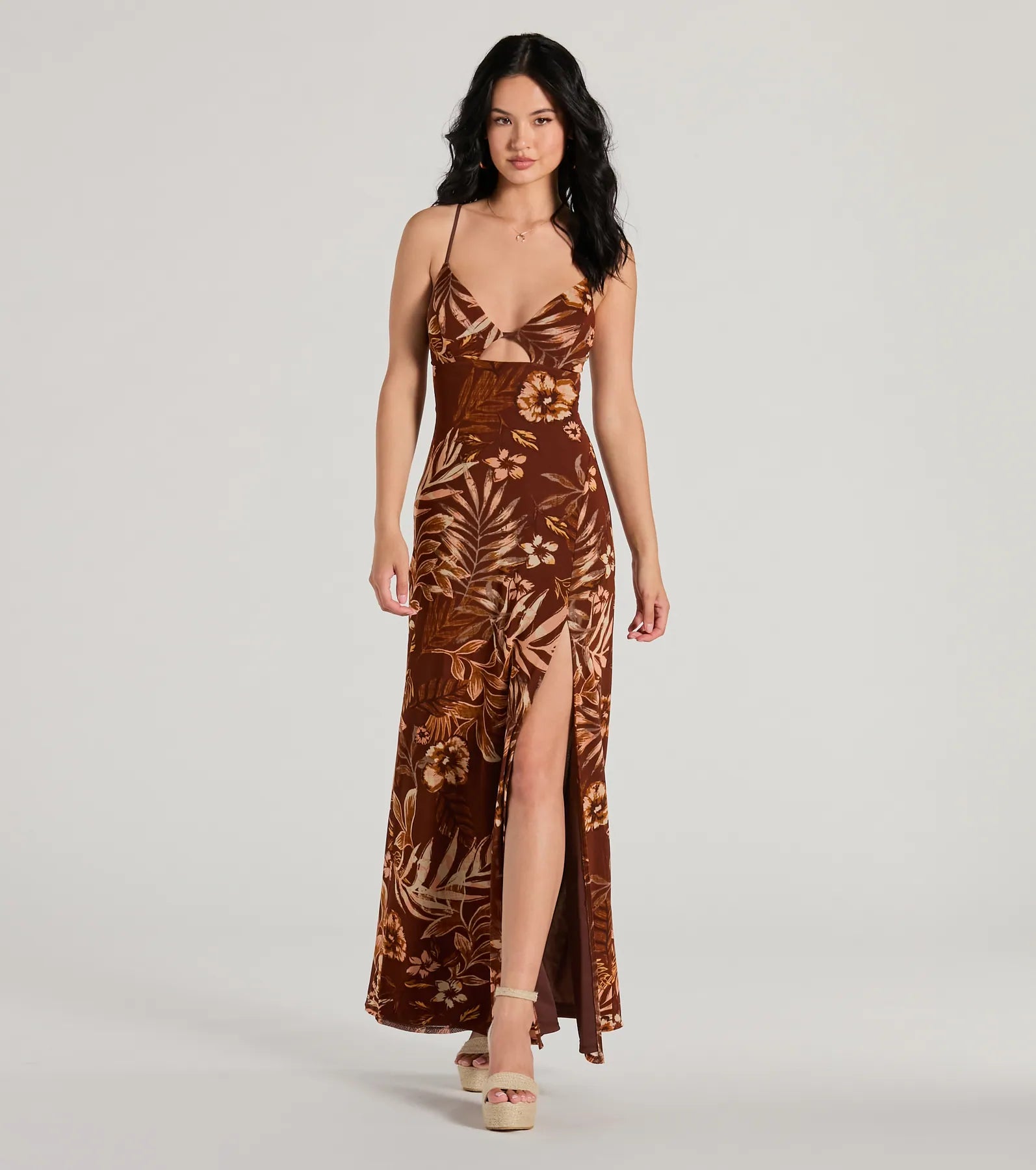 Paradise Pick V-Neck Cutout Tropical Maxi Dress Trendy Ruffled Maxi Dress