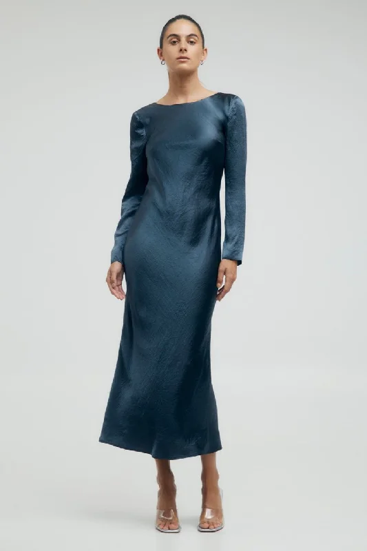 Third Form Crush Tie Back Maxi Dress - Gun Metal Cozy Ribbed Maxi Dress