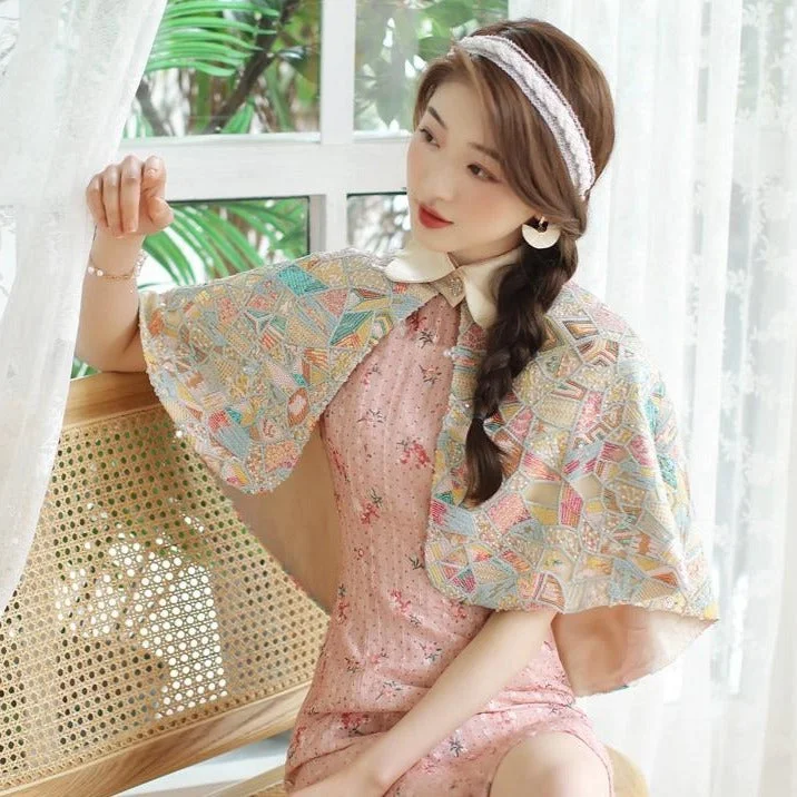 Cheongsam Matched Lapel Collar Floral Lace Shawl Cloak Bolero Jacket Faux Fur Jacket Real Fur Jacket Shearling Jacket Cheongsam Matched Lapel Collar Floral Lace Shawl Cloak Bolero Jacket Faux Fur Jacket Real Fur Jacket Shearling Jacket