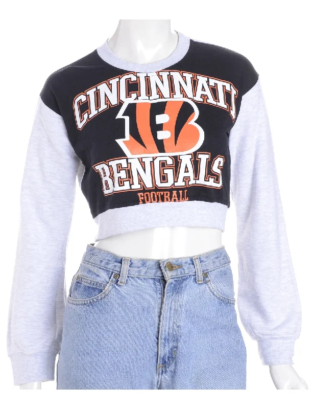 Label Caroline Cropped Sports T-shirt Front Sweatshirt Hoodie with Tied Waist Feminine Flattering