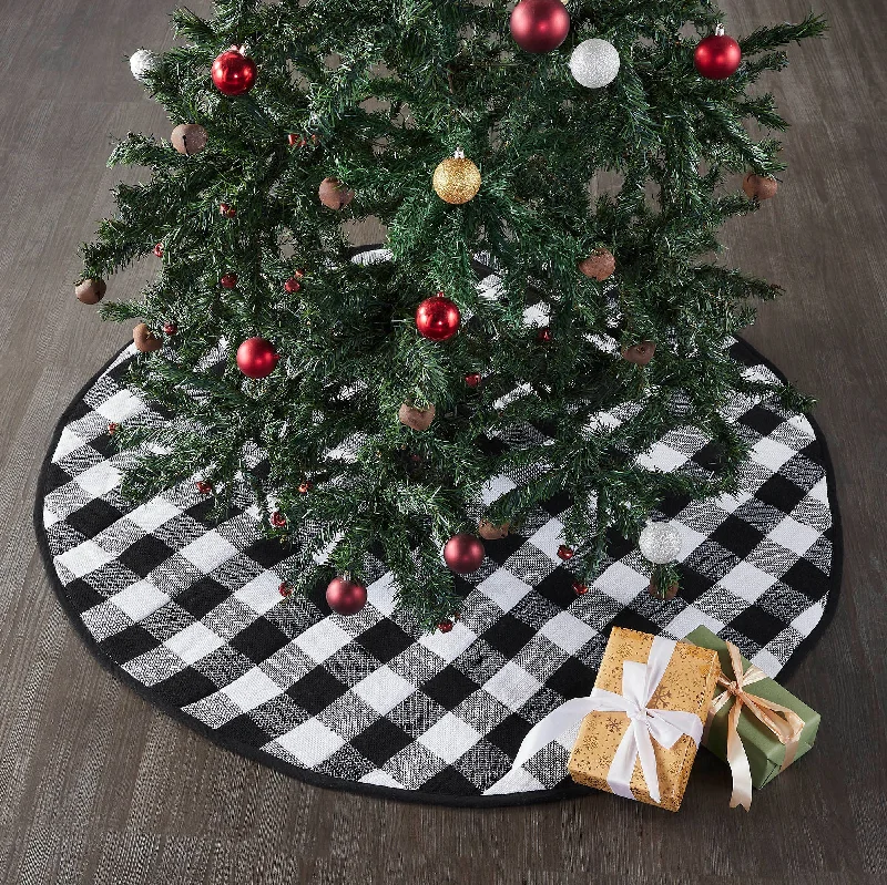 Annie Black Check Tree Skirt 48" VHC Brands