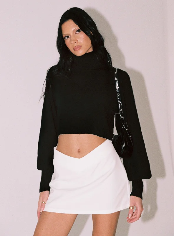 Easton V Front Mini Skirt White midi skirt versatile