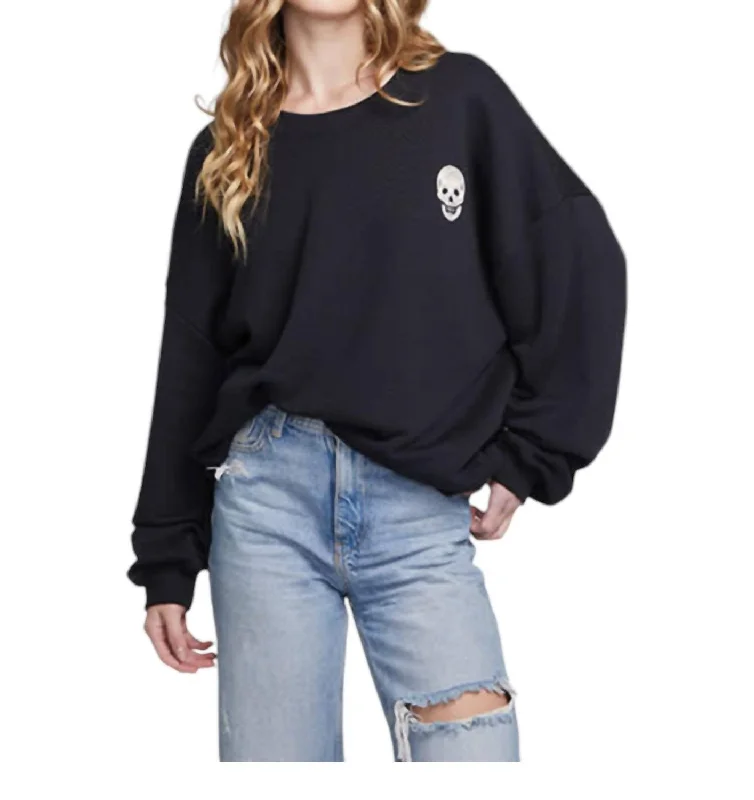 Halloween Embroidered Skull Oversized Sweatshirt In Black Hoodie with V-Neck Classic Versatile Halloween Embroidered Skull Oversized Sweatshirt In Black Hoodie with V-Neck Classic Versatile
