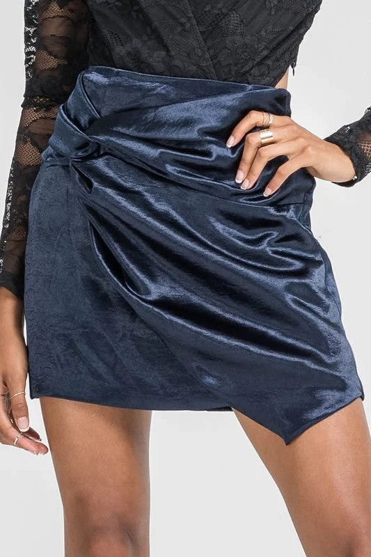 KNOTTED FRONT SKIRT tiered skirt playful